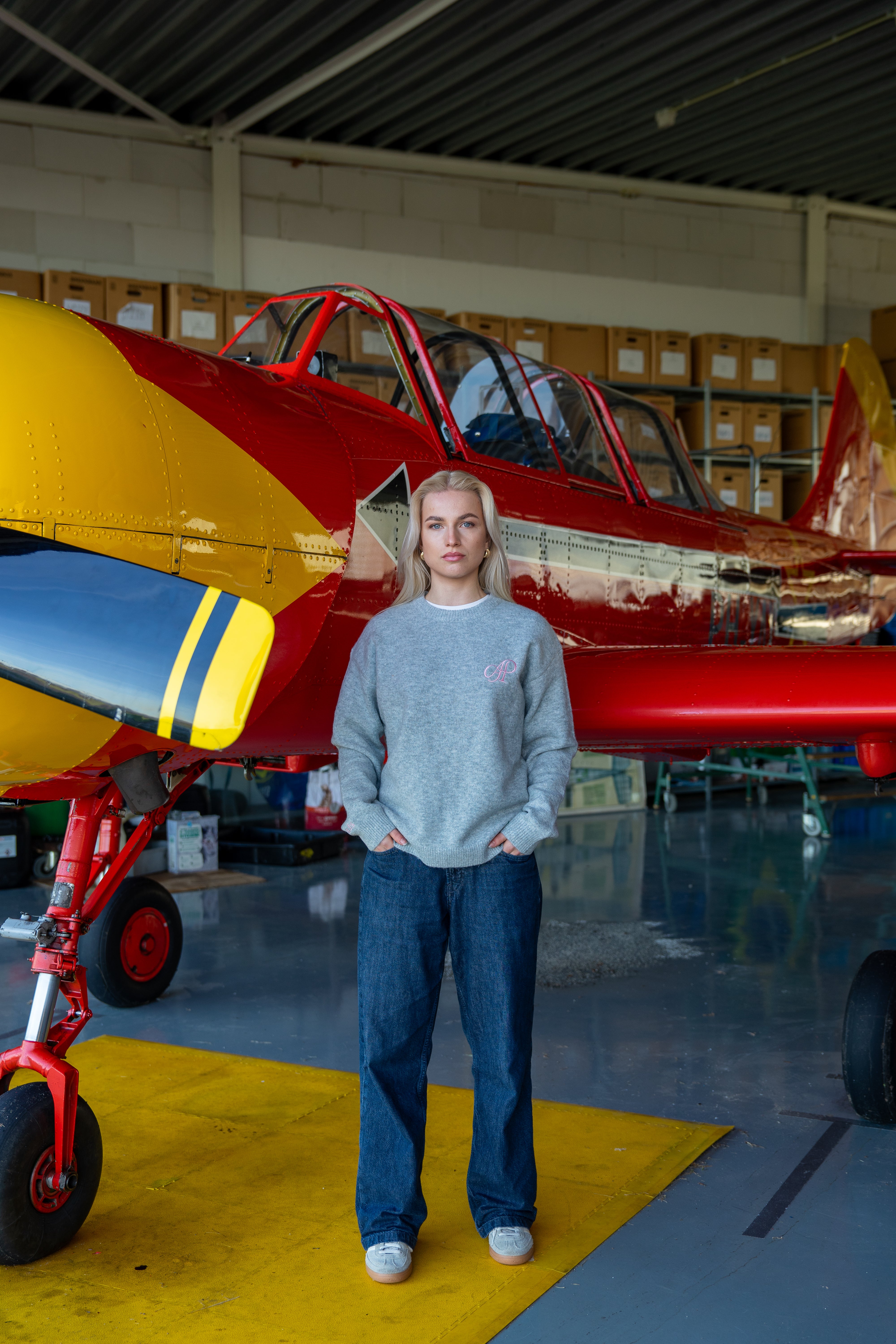 Merino Knit Trui – Grijs (Roze Logo) (WOMEN)